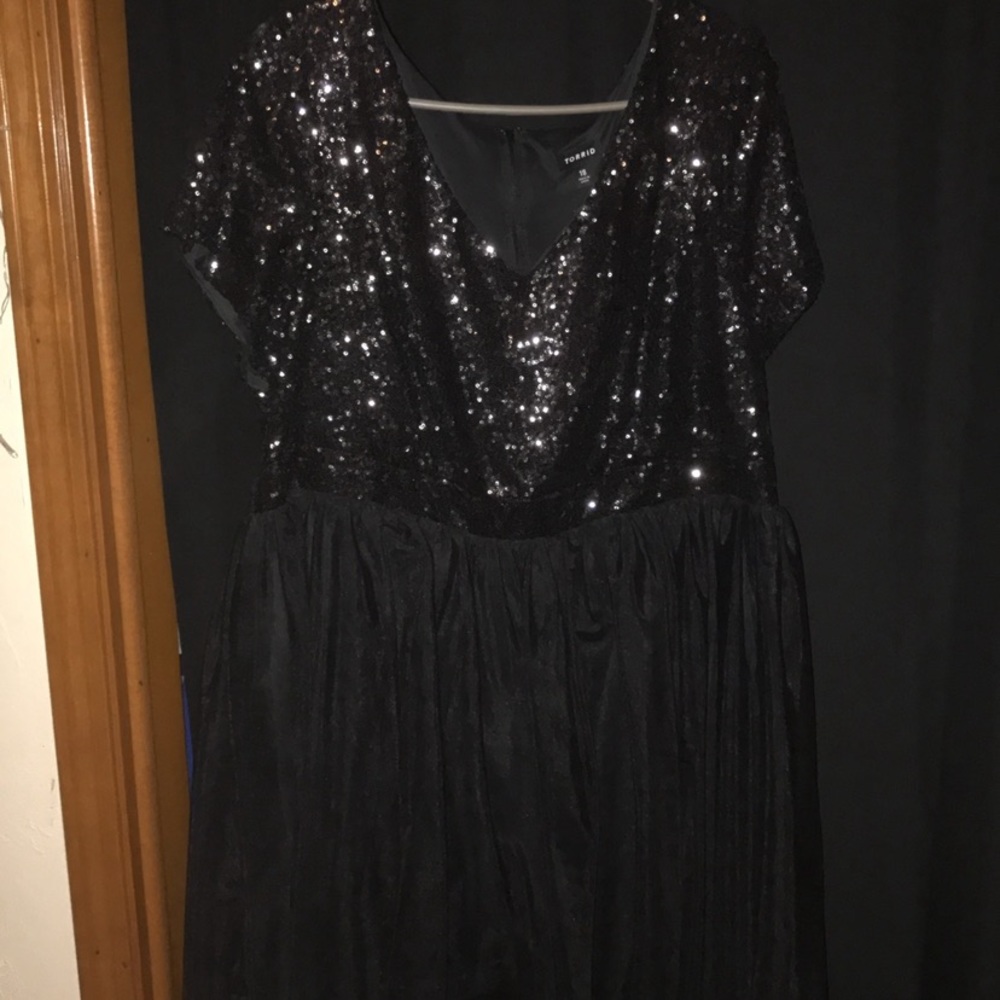 Black dress